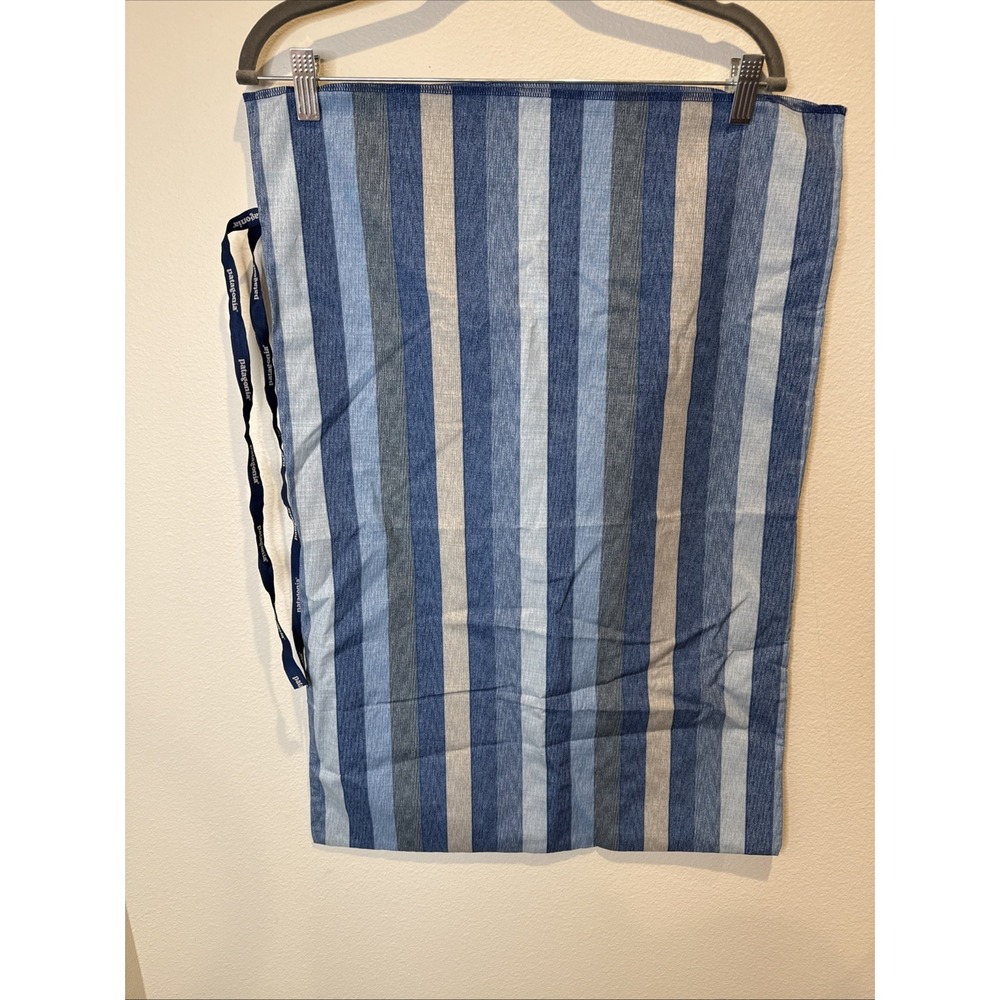 Patagonia Laundry Bag Sack Stash Tie Top Camp Hike 18 x 27" Blue Stripe